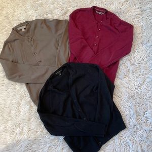 3 Banana Republic sweaters